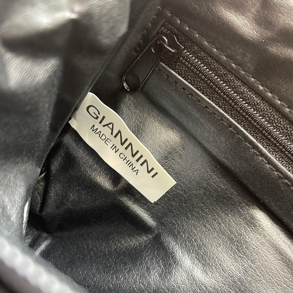 GIANNINI | New Matte Black Faux Leather Shoulder Bag - Picture 4 of 5